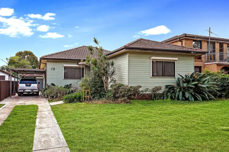 24 Carlton Parade, Punchbowl NSW 2196