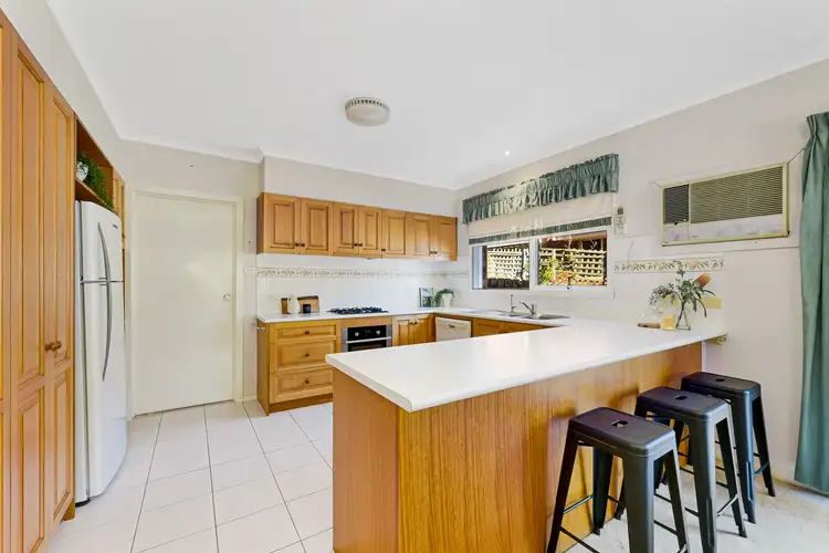 Fifth view of Homely house listing, 17 Valley View Crescent, Berwick VIC 3806