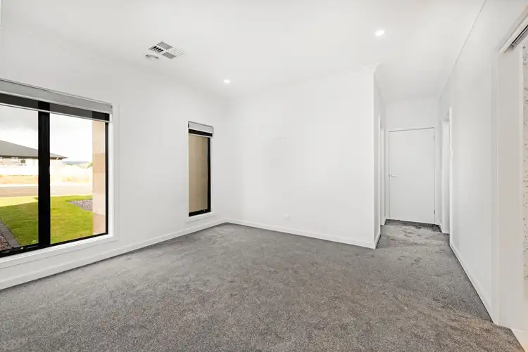 Third view of Homely house listing, 11 Stirling Court, Mount Gambier SA 5290