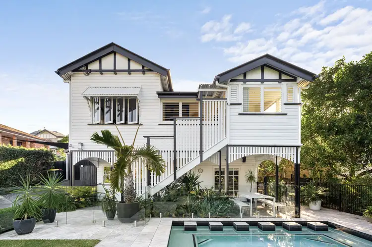 10 Jean Street, Grange QLD 4051