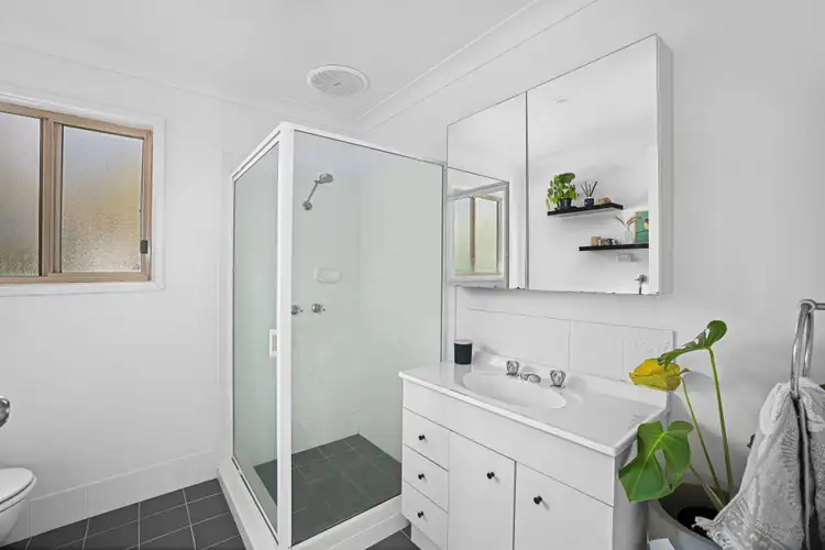 Fifth view of Homely house listing, 2 Bede Street, Hill Top NSW 2575