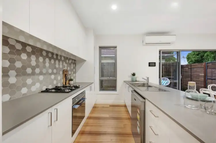Fourth view of Homely townhouse listing, 1/20 Primula Avenue, Brooklyn VIC 3012