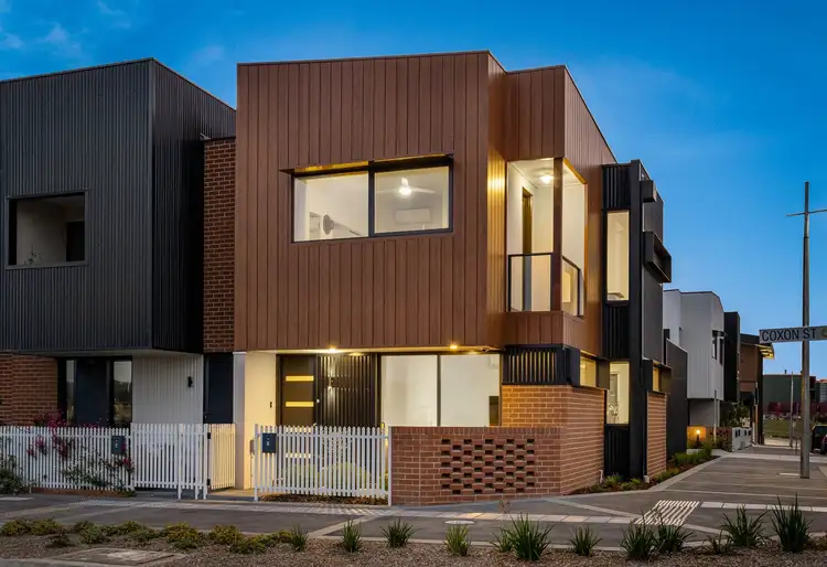 2 Coxon Street, Officer VIC 3809