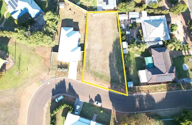 2 Randall Place, Condobolin NSW 2877