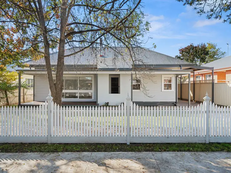 15 Goomalibee Street, Benalla VIC 3672