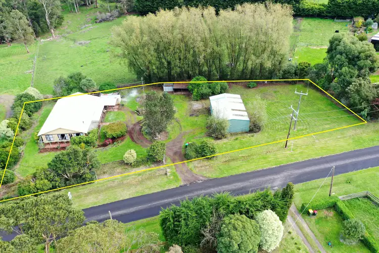 70 Haywards Road, Timboon VIC 3268