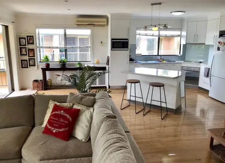 Second view of Homely unit listing, 6/17 Akeringa Place, Mooloolaba QLD 4557