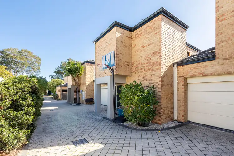 22C Pollard Street, Glendalough WA 6016