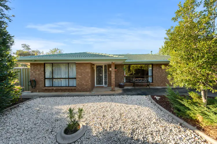 9 Kareda Court