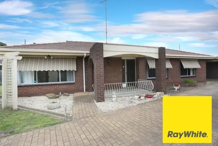1 Westmoreland Street, St Albans Park VIC 3219
