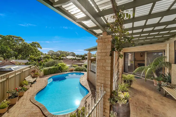 4 Georges Close, Kallaroo WA 6025