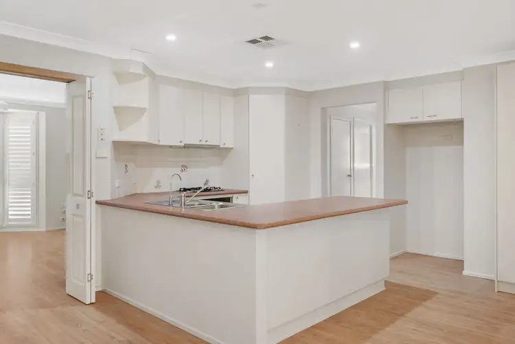 Fifth view of Homely house listing, 7 Dorcas Place, Rosemeadow NSW 2560