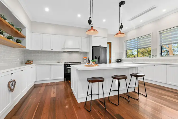 25 William Hall Place, East Kurrajong NSW 2758