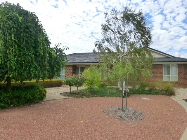2 Oban Court, Moama NSW 2731