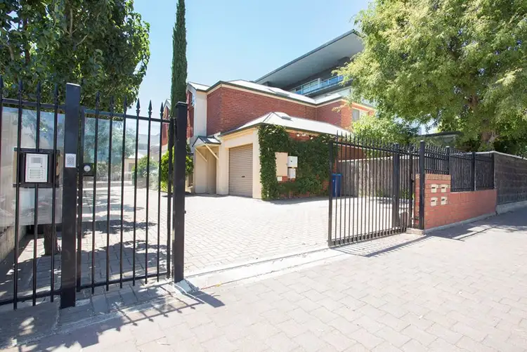 Second view of Homely house listing, 2/122 Rose Terrace, Wayville SA 5034