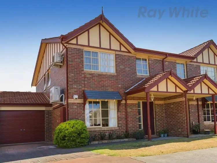 Main view of Homely townhouse listing, 3/5 McIntosh Court, Aspendale Gardens VIC 3195