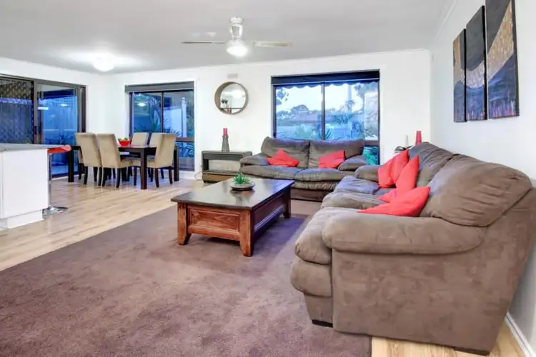 Seventh view of Homely house listing, 4 Redmond Court, Rosebud VIC 3939