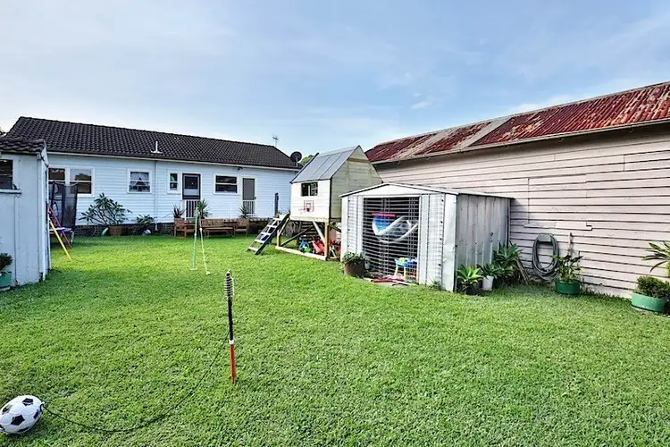 Third view of Homely house listing, 10 Lynburn Avenue, Bomaderry NSW 2541