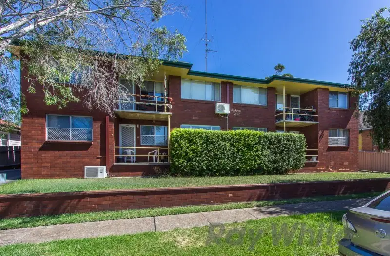 Main view of Homely unit listing, U 3/13 Wentworth Street, Georgetown NSW 2298