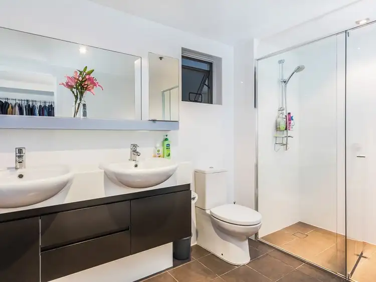 Fifth view of Homely apartment listing, 15/10 Dowse Street, Paddington QLD 4064