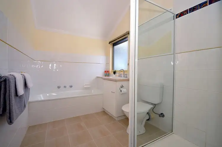 Seventh view of Homely townhouse listing, 21 Tudor Court, Edithvale VIC 3196