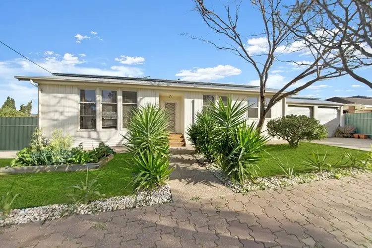 11 Snell Street, Hillcrest SA 5086