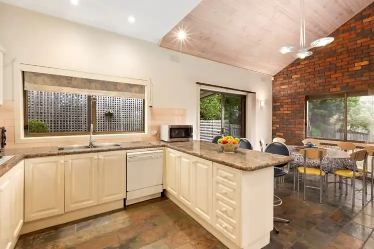 Main view of Homely house listing, 8 Thornleigh Place, Templestowe VIC 3106