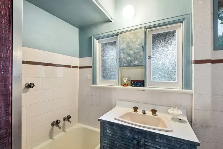 Fifth view of Homely house listing, 32 Henry Street, Oakleigh VIC 3166