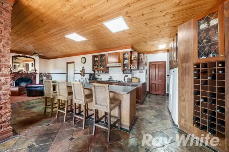 Fourth view of Homely house listing, 15 VISTA Court, Yarrambat VIC 3091