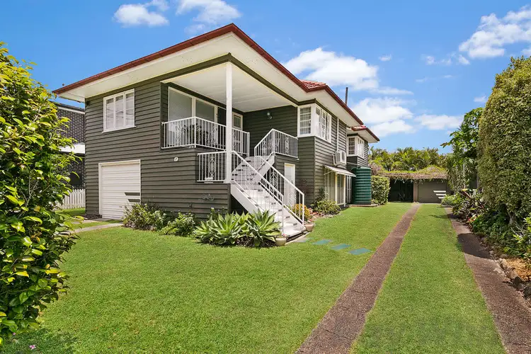 17 Eddowes Street, Kedron QLD 4031