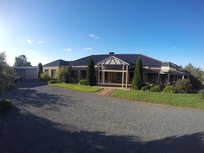 Main view of Homely house listing, 10 Sunset Court, Yarrawonga VIC 3730