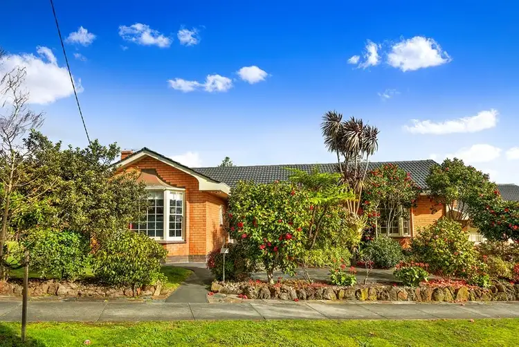 7 Aminga Avenue, Doncaster East VIC 3109