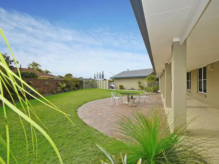 Fifth view of Homely house listing, 16 Mayra Court, Mermaid Waters QLD 4218