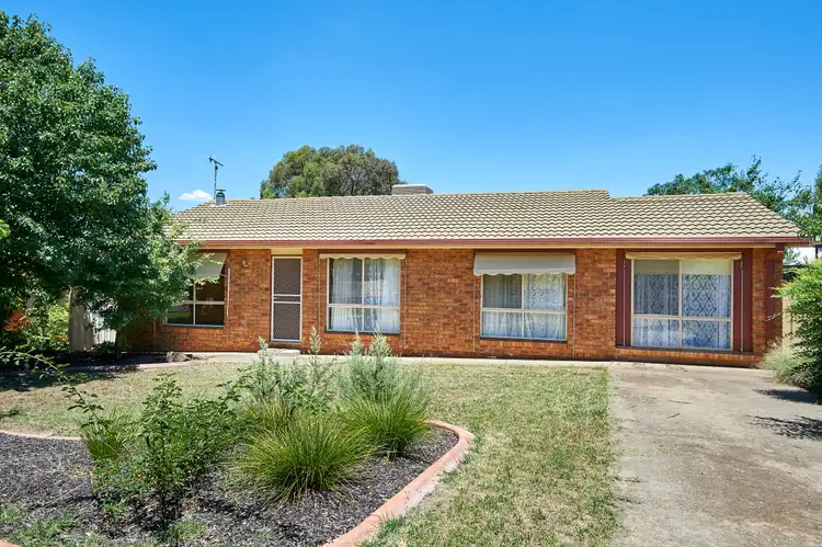 66 Pugsley Avenue, Estella NSW 2650