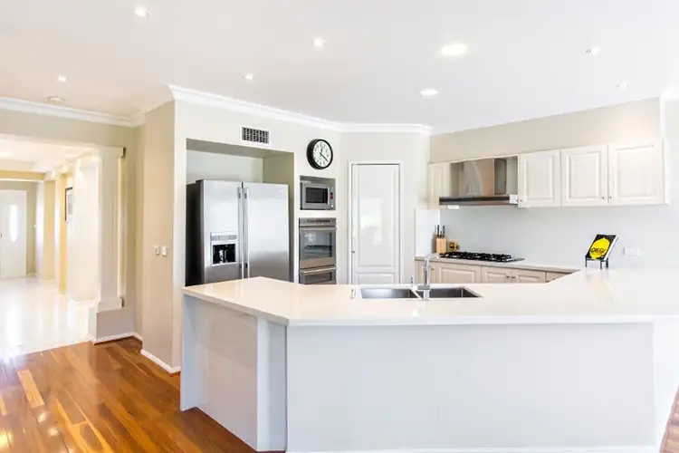 Sixth view of Homely house listing, 8 Laird Close, Aspendale Gardens VIC 3195