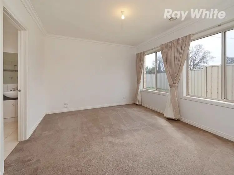 Fifth view of Homely house listing, 2/103 Pearce Street, Howlong NSW 2643