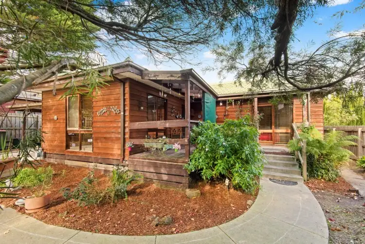 Main view of Homely unit listing, 1/18 Doysal Avenue, Ferntree Gully VIC 3156