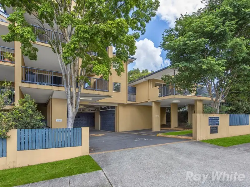 Main view of Homely unit listing, 1/100 Glenalva Terrace, Enoggera QLD 4051