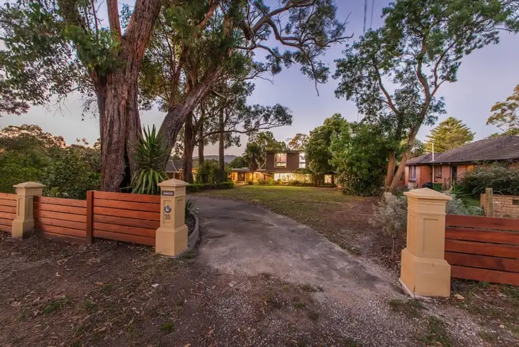25 Bartley Road, Belgrave South VIC 3160