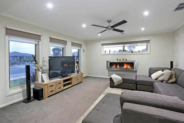 Fifth view of Homely house listing, 11 Bittern Court, Lara VIC 3212