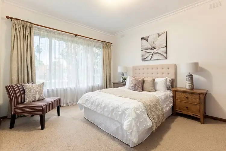 Sixth view of Homely house listing, 1 Rhonda Court, Moorabbin VIC 3189