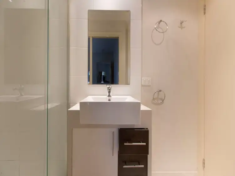 Fifth view of Homely unit listing, 7/392 Nepean Highway, Frankston VIC 3199