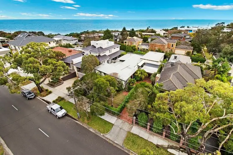 7 Haydens Road, Beaumaris VIC 3193