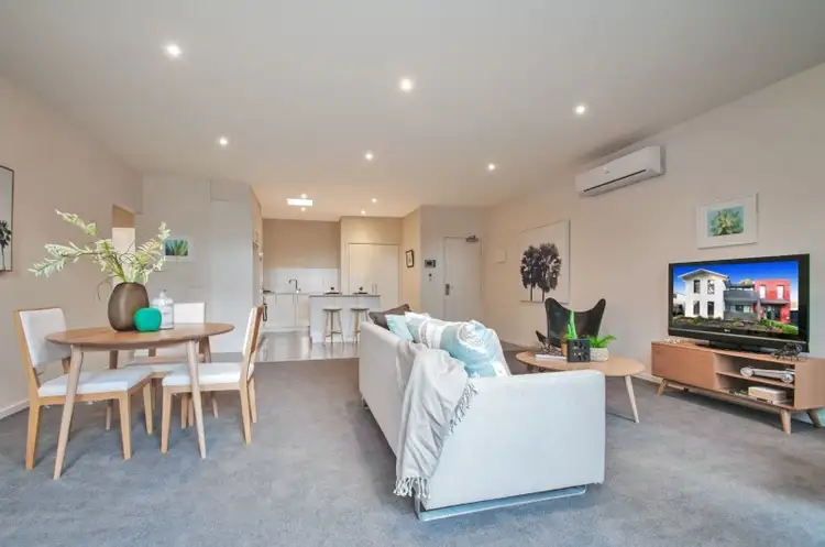 Sixth view of Homely apartment listing, 3/6 NORTON Road, Croydon VIC 3136