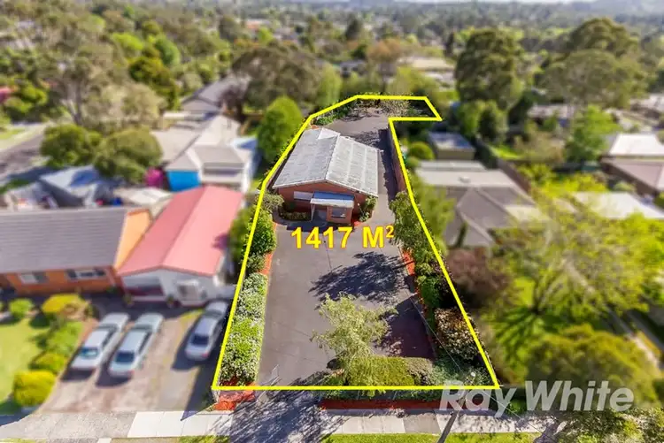 8 Commercial Road, Ferntree Gully VIC 3156