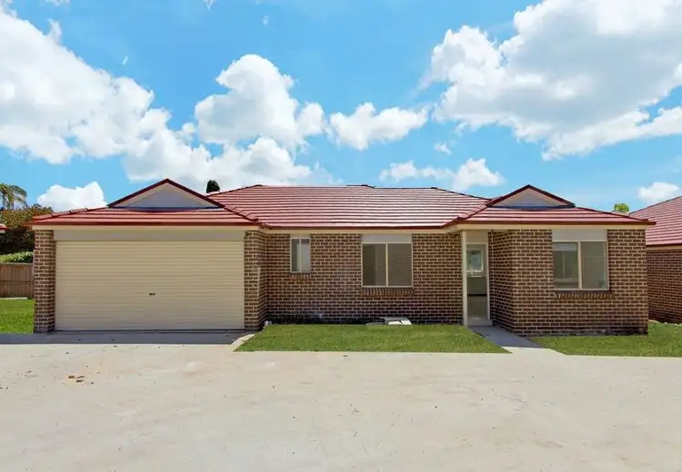 3/2 Literature Place, Blackett NSW 2770