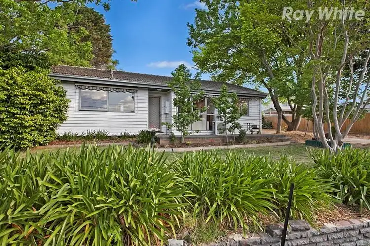2 Ernest Street, Bayswater VIC 3153
