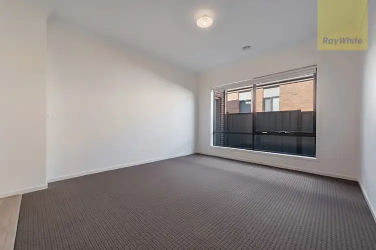 Sixth view of Homely house listing, 11 Angove Street, Craigieburn VIC 3064