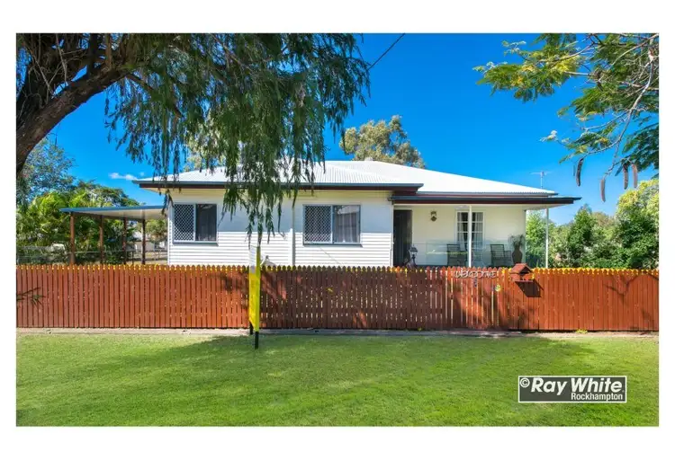 6 Bean Street, Park Avenue QLD 4701