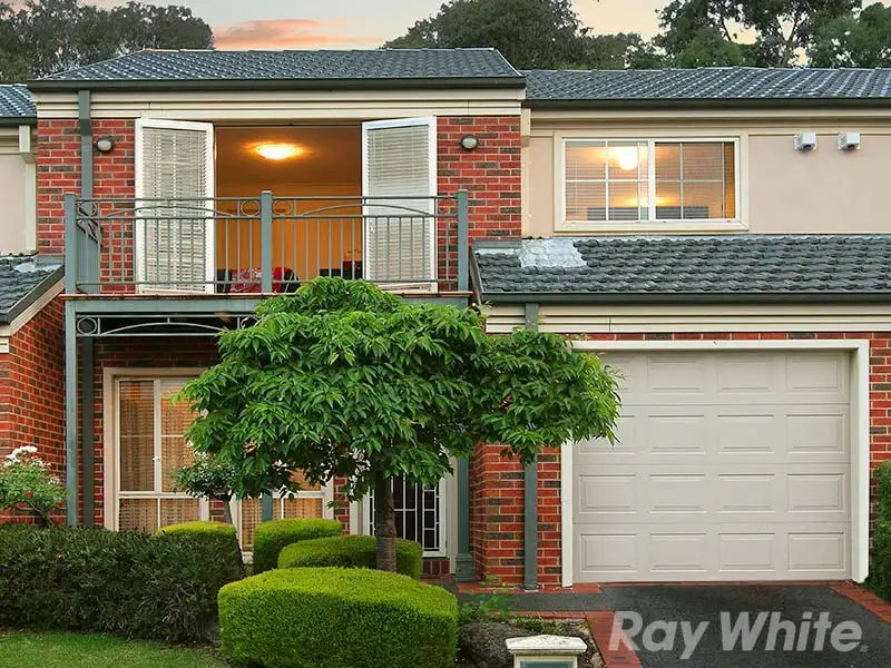Main view of Homely townhouse listing, 3 Kingsland Close, Dingley Village VIC 3172